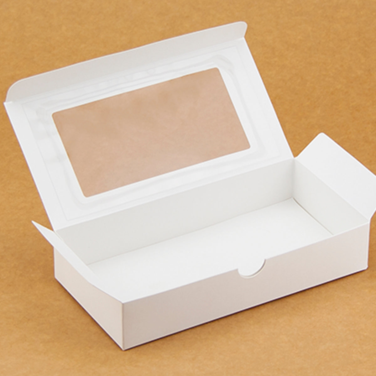 Box "Natural 2" White with a window