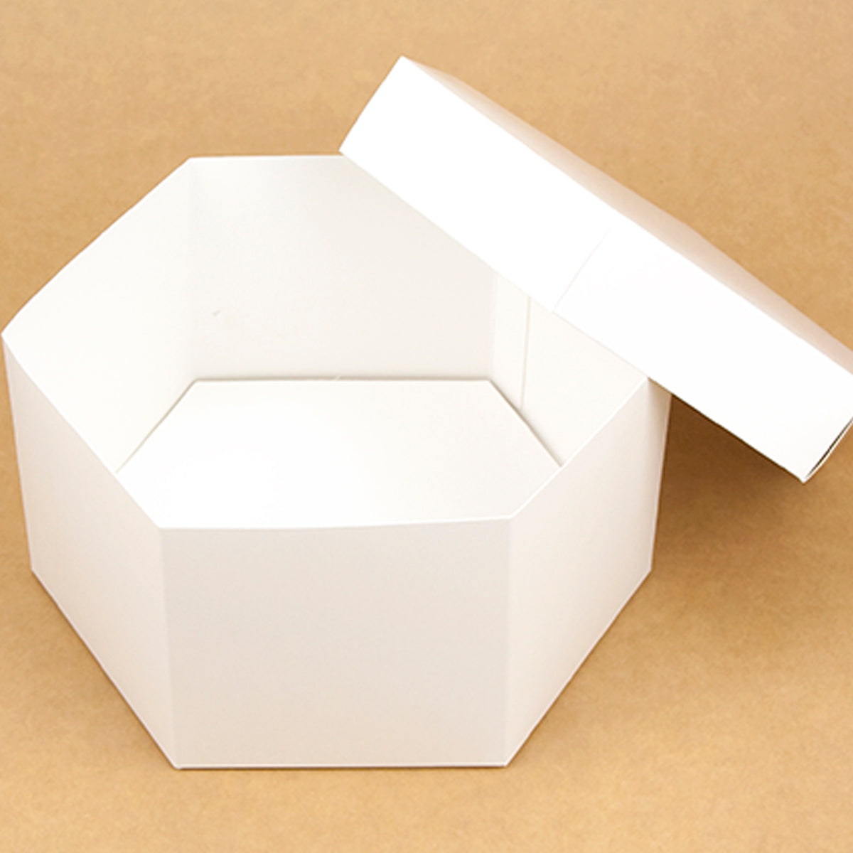 Box "hexagonal" White